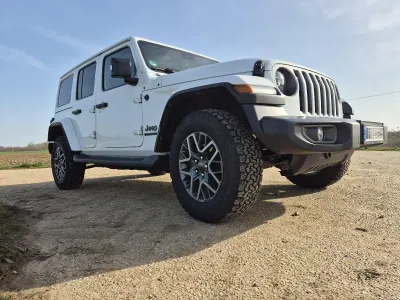 Gebraucht Jeep Wrangler 380 PS (279 kW) 2021 Weiß SUV