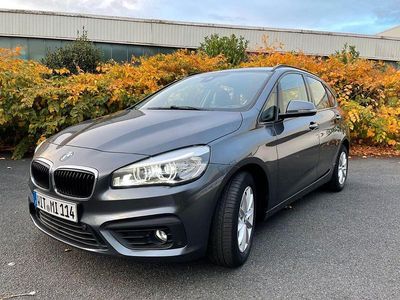 Gebraucht BMW 218 Active Tourer Advantage 150 PS (110 kW) 2017 Grau Van / Kleinbus