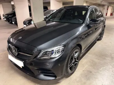 Gebraucht Mercedes 300 AMG line 315 PS (231 kW) 2021 Grau Kombi