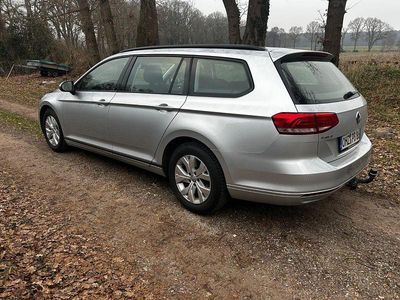 Gebraucht VW Passat Comfortline 150 PS (110 kW) 2014 Silber Kombi
