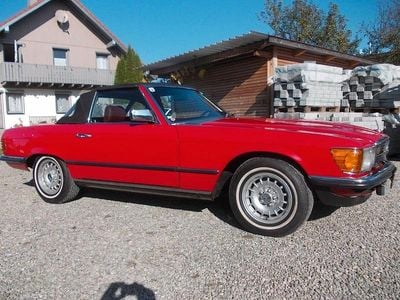 Usata Mercedes SL380 277 CV (203 kW) 1985 Rosso Cabrio