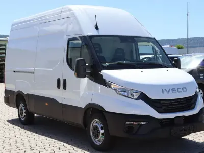 Neu Iveco Daily 160 PS (117 kW) 2026 Weiß Van / Kleinbus