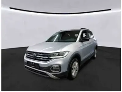 Używany VW T-Cross Move 110 KM (80 kW) 2023 Srebrny SUV