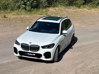 Gebraucht BMW X5 Sport Line 394 PS (289 kW) 2022 Weiß SUV