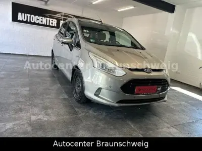 Gebraucht Ford B-MAX Titanium 101 PS (74 kW) 2012 Silber Van / Kleinbus