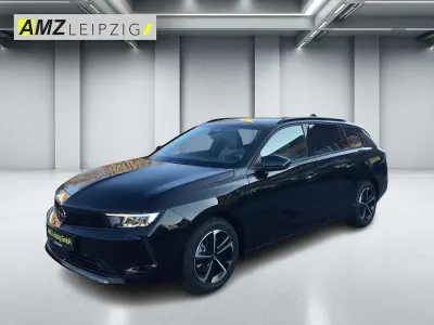 Gebraucht Opel Astra Edition 131 PS (96 kW) 2025 Lackierung schwarz perla nera/ Kombi