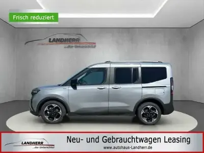 Używany Ford Tourneo Courier Active 125 KM (91 kW) 2025 Srebrny Minivan