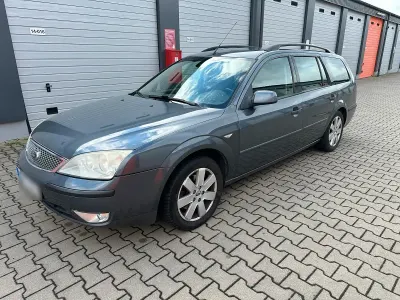 Gebraucht Ford Mondeo 125 PS (91 kW) 2005 Grau Kombi