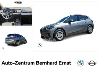 Schwarz Neu 2025 BMW 218 Active Tourer Luxury Line Van / Kleinbus | 33.890 € (Superpreis)