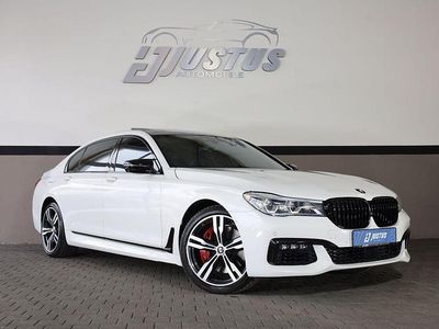 Gebraucht BMW 750L Sport Line 449 PS (330 kW) 2016 Alpinweiß iii (300) Limousine