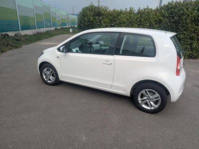 Gebraucht Seat Mii Reference 68 PS (50 kW) 2015 Weiß Kleinwagen