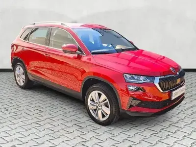 Gebraucht Skoda Karoq Selection 150 PS (110 kW) 2025 Rot SUV