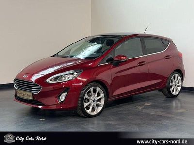 Gebraucht Ford Fiesta Titanium 101 PS (74 kW) 2017 Rot Kleinwagen