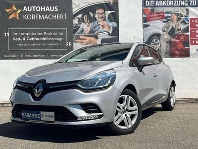 Gebraucht Renault Clio V 76 PS (55 kW) 2020 Silber (metallic) Limousine