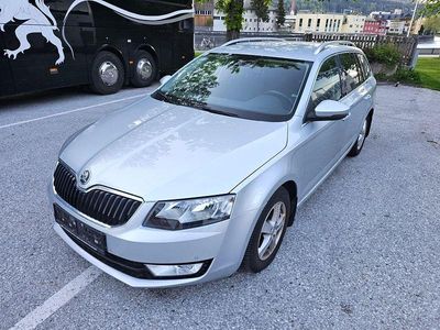 Gebraucht Skoda Octavia Elegance 105 PS (77 kW) 2014 Silber Kombi