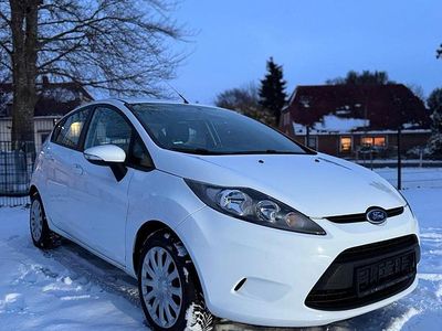 Gebraucht Ford Fiesta 60 PS (44 kW) 2009 Weiß Kleinwagen