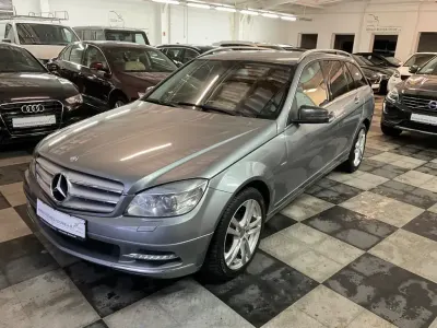 Gebraucht Mercedes C350 231 PS (169 kW) 2010 Schwarz Kombi
