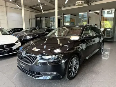 Gebraucht Skoda Superb LAURIN & KLEMENT 272 PS (200 kW) 2019 Schwarzmagic perleffekt (metallic) Kombi
