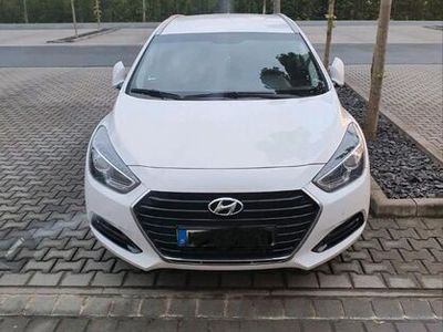 gebraucht Hyundai i40 2016 automatik