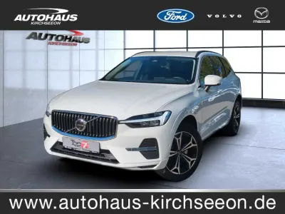 Gebraucht Volvo XC60 145 PS (106 kW) 2022 SUV