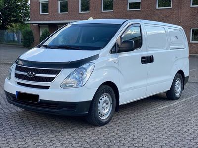 Hyundai H-1