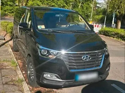 Gebraucht Hyundai H-1 160 PS (117 kW) 2020 Schwarz Van / Kleinbus