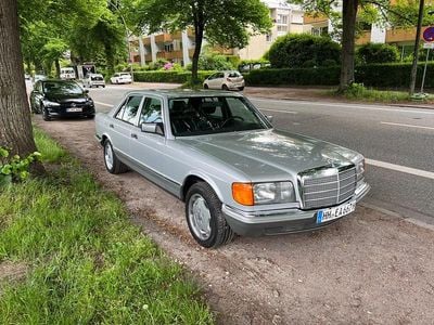 Gebraucht Mercedes S500 233 PS (171 kW) 1983 Silber Limousine