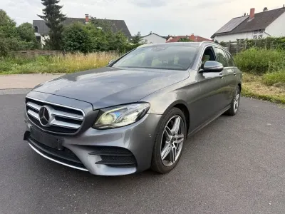 Gebraucht Mercedes E400 AMG line 333 PS (244 kW) 2017 Grau Limousine