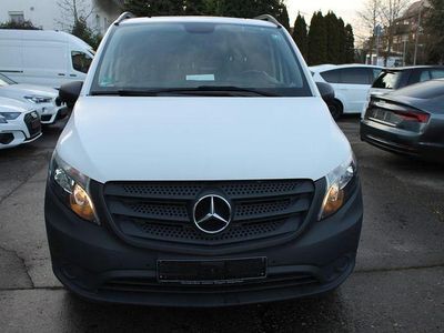 Weiß Gebraucht 2016 Mercedes Vito Van | 8.000 € (Fairer Preis)