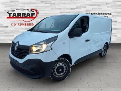 Gebraucht Renault Trafic Komfort 121 PS (88 kW) 2017 Weiß Van / Kleinbus