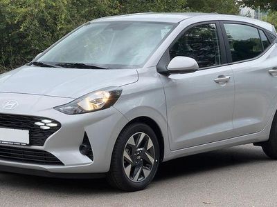 Neu Hyundai i10 Trend 63 PS (46 kW) 2025 Grau Kleinwagen
