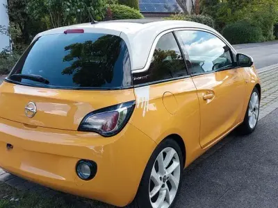 Używany Opel Adam Open Air 87 KM (63 kW) 2016 Pomarańczowy Hatchback