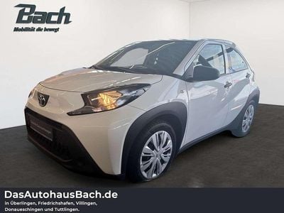 Gebraucht Toyota Aygo X Basis 72 PS (52 kW) 2023 Weiß SUV