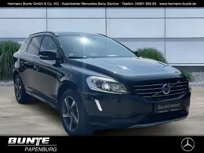 Gebraucht Volvo XC60 Momentum 190 PS (139 kW) 2015 Schwarz SUV