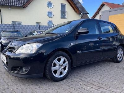 Begagnad Toyota Corolla 90 HK (66 kW) 2006 Svart Sedan