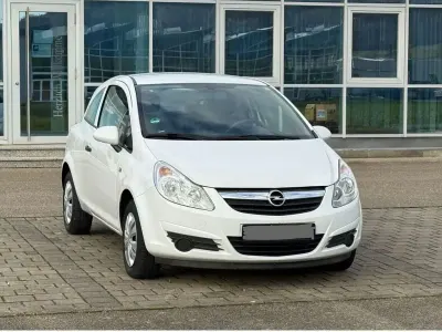 Gebraucht Opel Corsa Edition 60 PS (44 kW) 2009 Weiß Kleinwagen