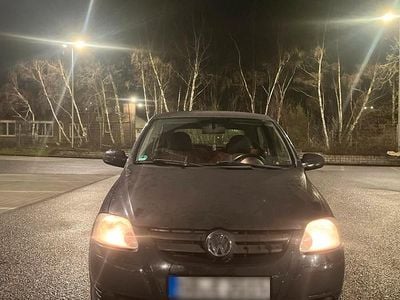 Gebraucht VW Fox 55 PS (40 kW) 2007 Grau Kleinwagen