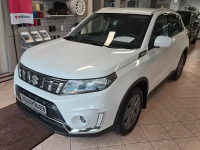 Gebraucht Suzuki Vitara Comfort 129 PS (94 kW) 2022 Weiß SUV