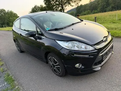 Gebraucht Ford Fiesta Individual 77 PS (56 kW) 2009 Schwarz Kleinwagen