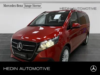 Gebraucht Mercedes V250 190 PS (139 kW) 2024 Rot Van / Kleinbus