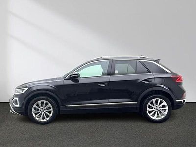Second-hand VW T-Roc Style 110 CP (80 kW) 2022 Negru SUV