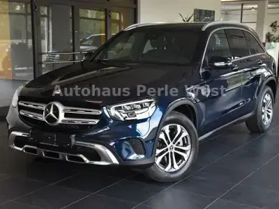 Gebraucht Mercedes GLC220 Exclusive 194 PS (142 kW) 2022 Blau SUV