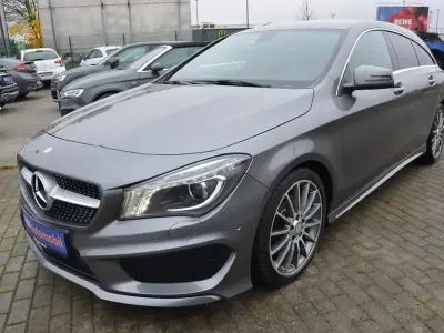 Gebraucht Mercedes CLA220 Shooting Brake AMG line 177 PS (130 kW) 2016 Mountaingrau  met. Kombi