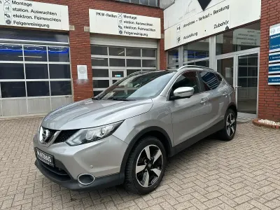 Gebraucht Nissan Qashqai N-Vision 116 PS (85 kW) 2017 Silber SUV