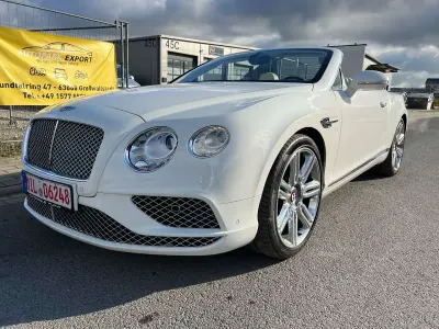 Gebraucht Bentley Continental GT Convertible Mulliner 507 PS (372 kW) 2016 Weiß Cabrio
