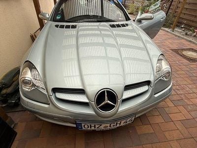 Usata Mercedes SLK200 AMG Edition 1 163 CV (119 kW) 2007 Argento Cabrio