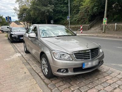 Mercedes C200