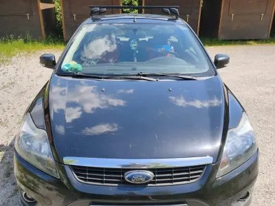 Gebraucht Ford Focus 116 PS (85 kW) 2009 Schwarz Limousine