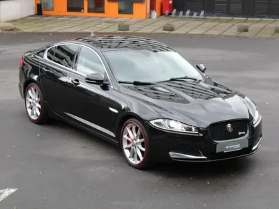Gebraucht Jaguar XF 510 PS (375 kW) 2015 Santorini black metallic Limousine