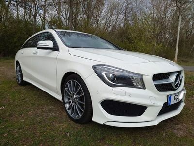 Mercedes CLA220 Shooting Brake
